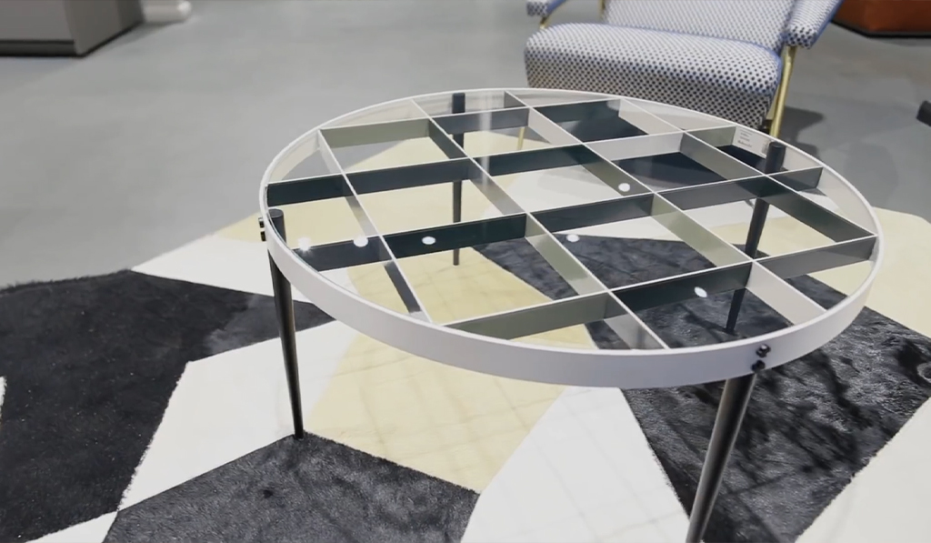 Металевий каркас у сучасному стилі 