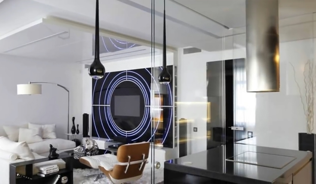 Вбудовані smart-рішення в стилі футуризм 